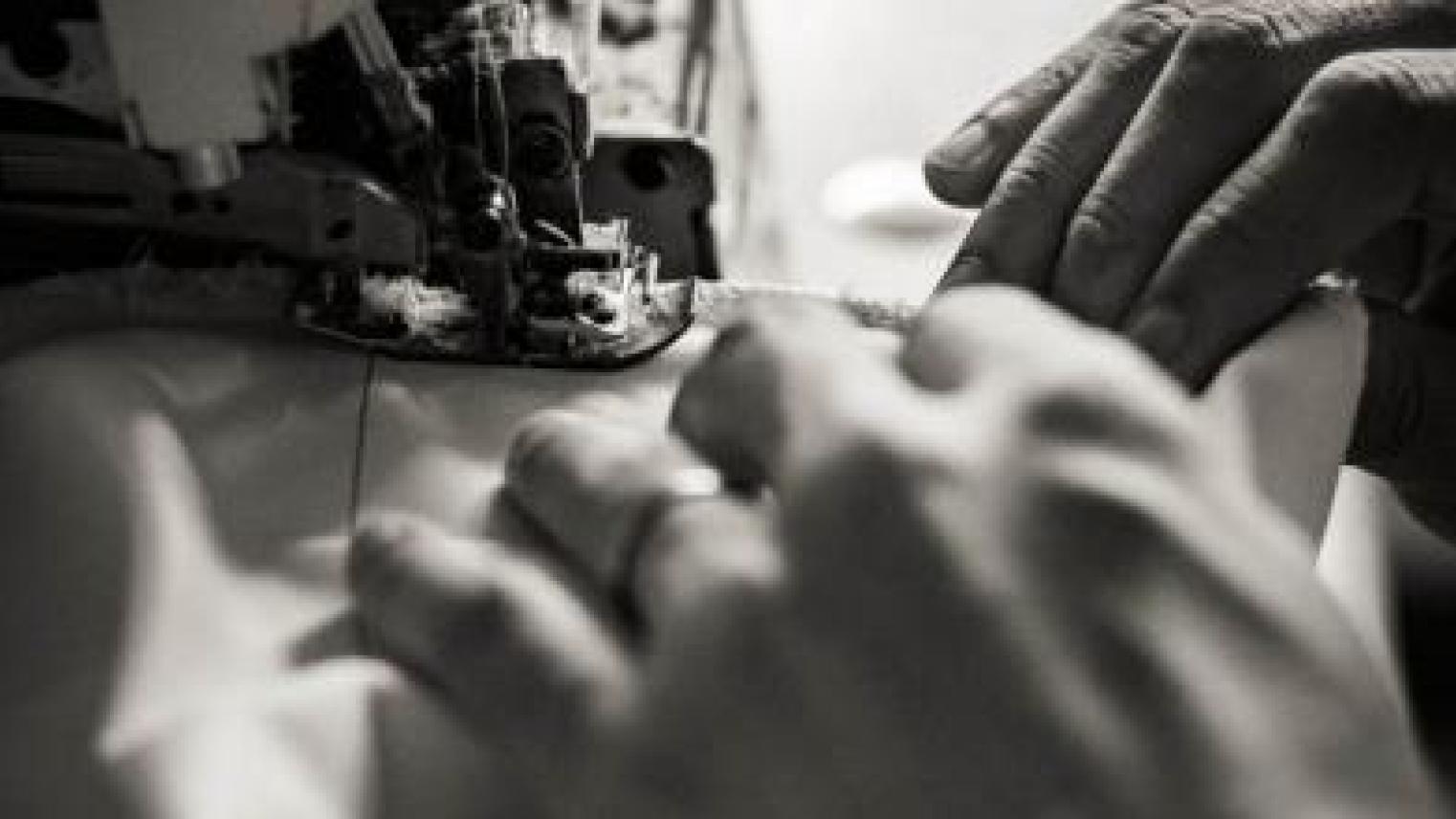 Image credit: sewing machine from Kohei Take (Adobe Stock) 