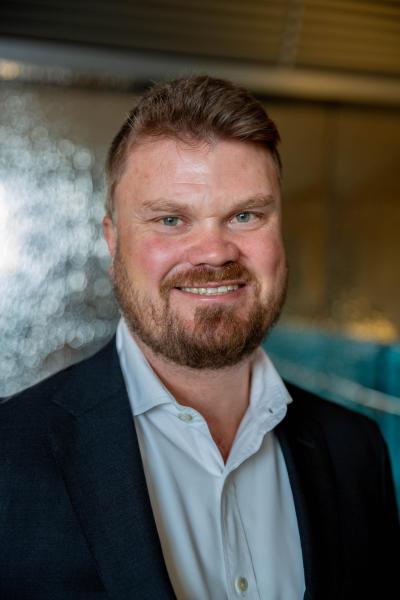u6556690_Alan_Gamlen_portrait_-_1_meg_.jpg u6556690_Alan_Gamlen_portrait_-_1_meg_.jpg